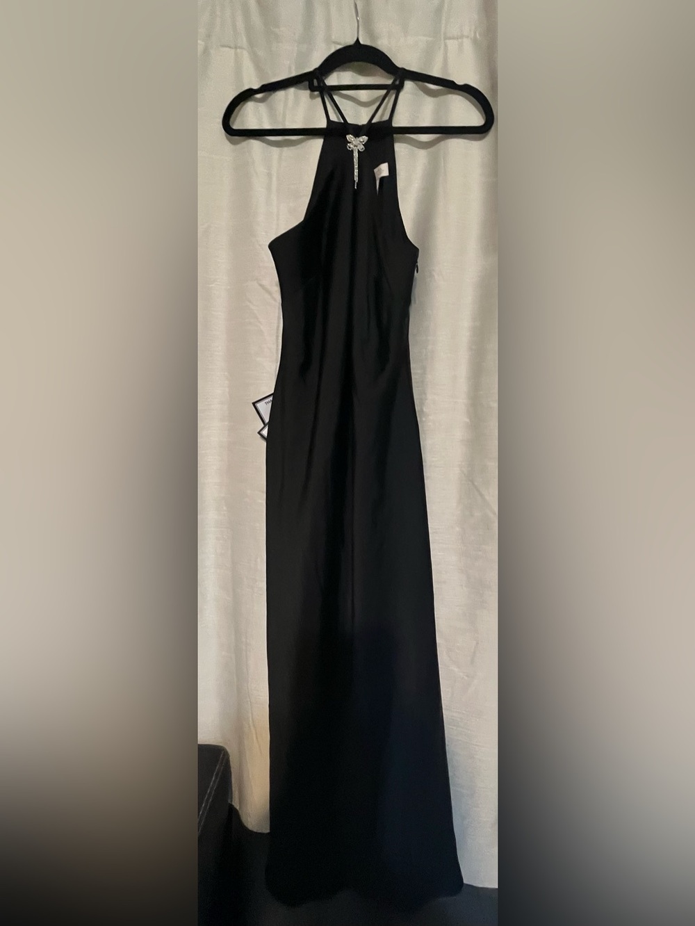 NWT Size 8 Adrianna Papell Stretch Satin Halter Dress with Crystal Butterfly - Picture 4 of 7